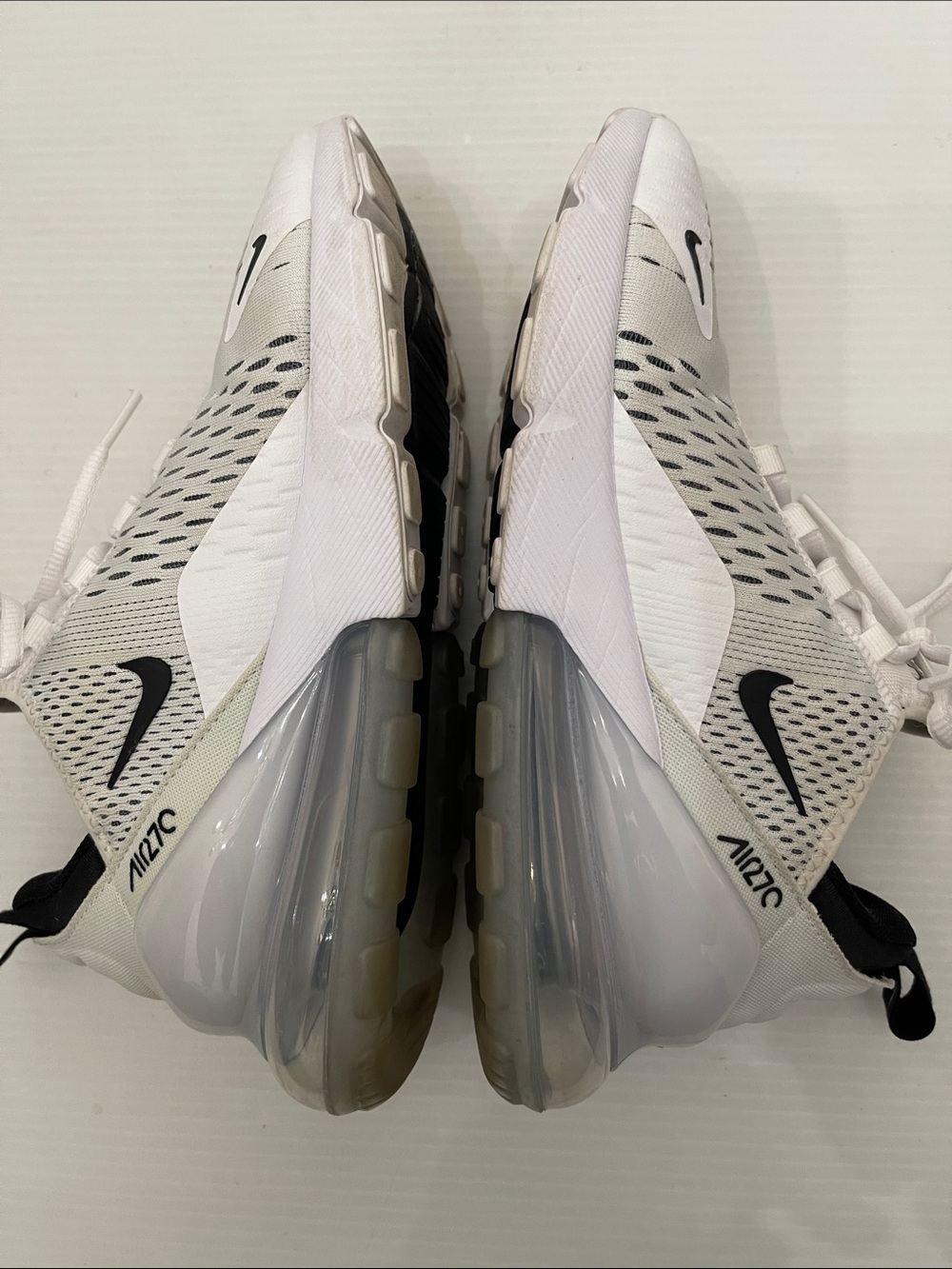 Nike Air Max 270 White/Black Athletic Running Sneakers Women’s Size 8 - Picture 13 of 14